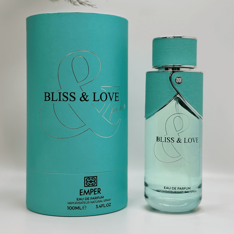 Bliss & Love – Emper (100 ml Eau de Parfum)
Exclusividad en cada gota.
Presentación: Elegante frasco de 100 ml (3.4 oz) – Eau de Parfum para mujer.